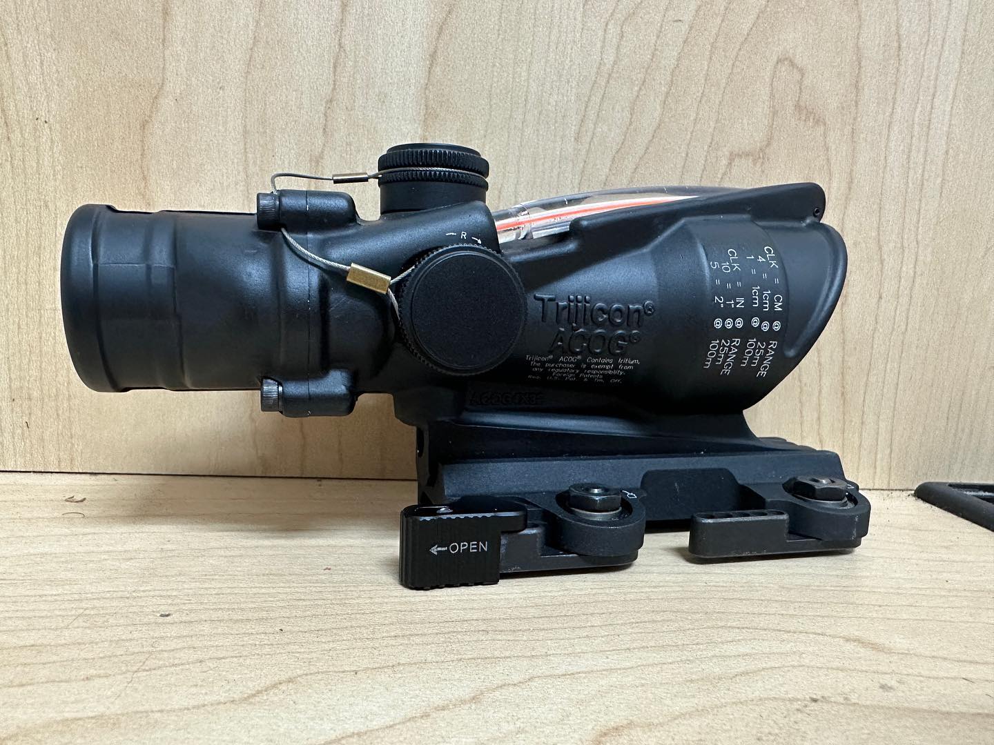 Looking for a new scope? #trigicon #acog